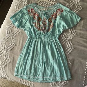 Ariat sz. M embroidered dress or swim cover-up